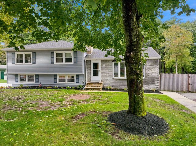 1 SCOTLAND Avenue, Salem, NH 03079