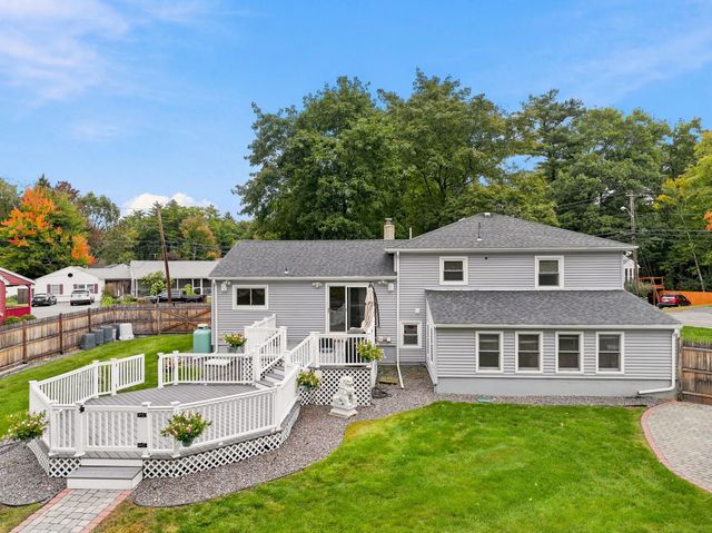 1 SCOTLAND Avenue, Salem, NH 03079