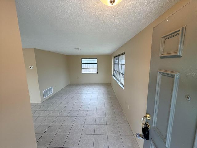 6330 PENNSYLVANIA AVENUE, New Port Richey, FL 34653