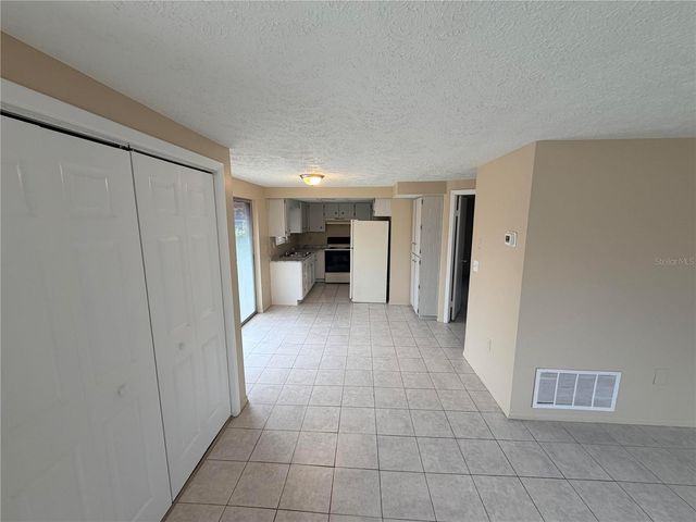 6330 PENNSYLVANIA AVENUE, New Port Richey, FL 34653