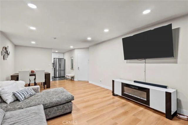 1108 Camino Real 406, Redondo Beach, CA 90277