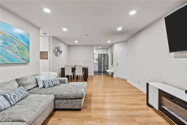 1108 Camino Real 406, Redondo Beach, CA 90277
