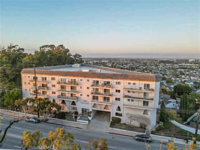 1108 Camino Real 406, Redondo Beach, CA 90277