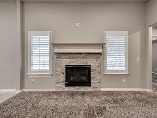 1305 N Storybrook Street, Mustang, OK 73064