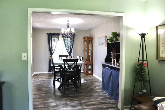 3571 Oscar Ave, West Paducah, KY 42001