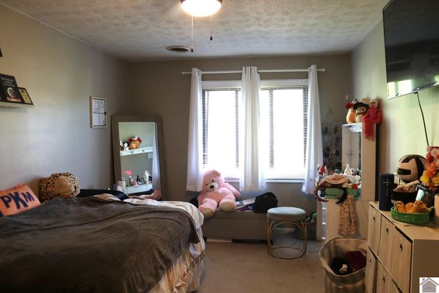 3571 Oscar Ave, West Paducah, KY 42001