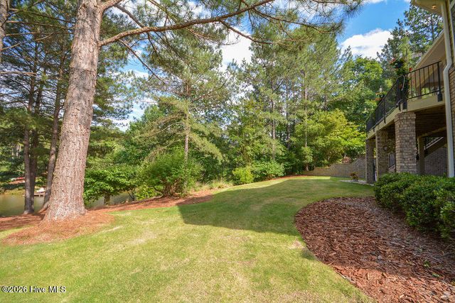 210 Beths Point, West End, NC 27376