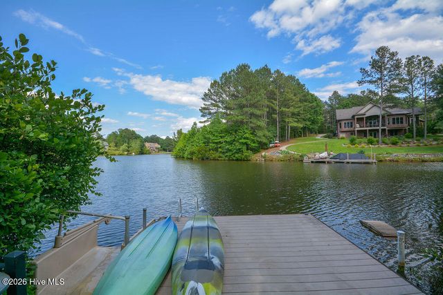 210 Beths Point, West End, NC 27376