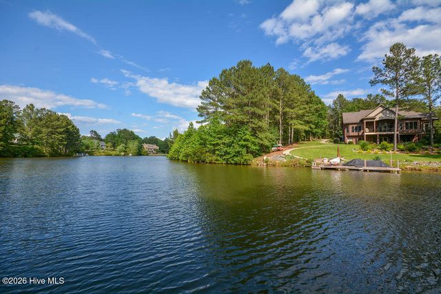 210 Beths Point, West End, NC 27376