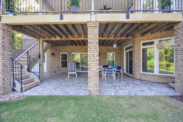210 Beths Point, West End, NC 27376