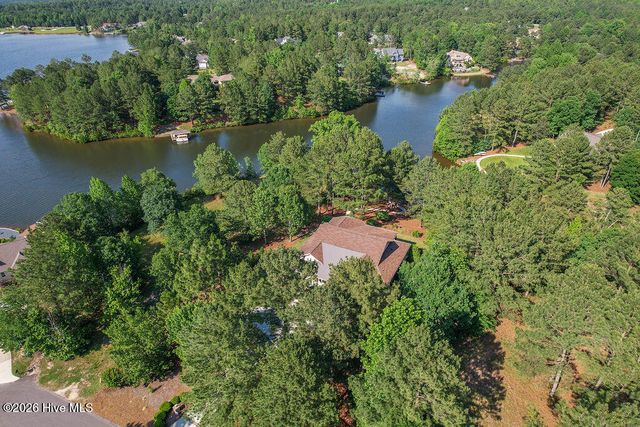 210 Beths Point, West End, NC 27376