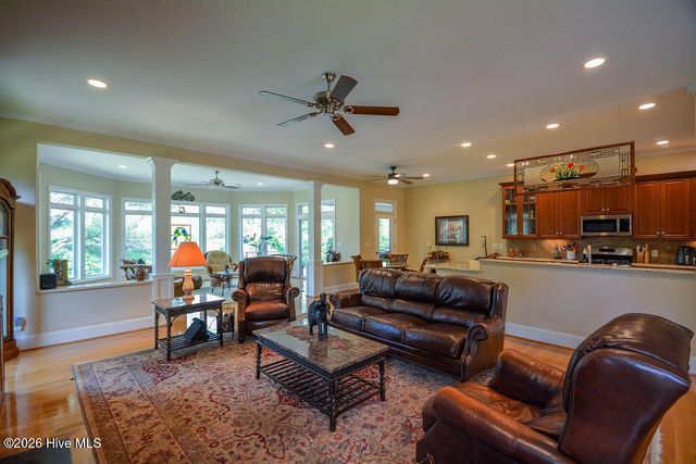 210 Beths Point, West End, NC 27376