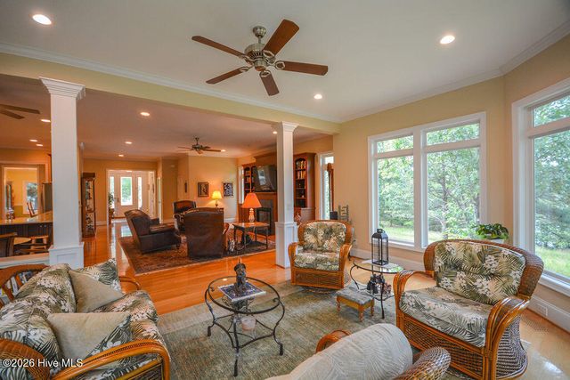 210 Beths Point, West End, NC 27376