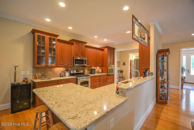 210 Beths Point, West End, NC 27376