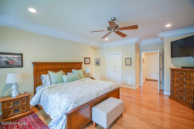 210 Beths Point, West End, NC 27376