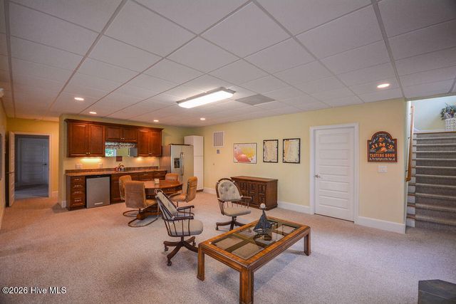 210 Beths Point, West End, NC 27376