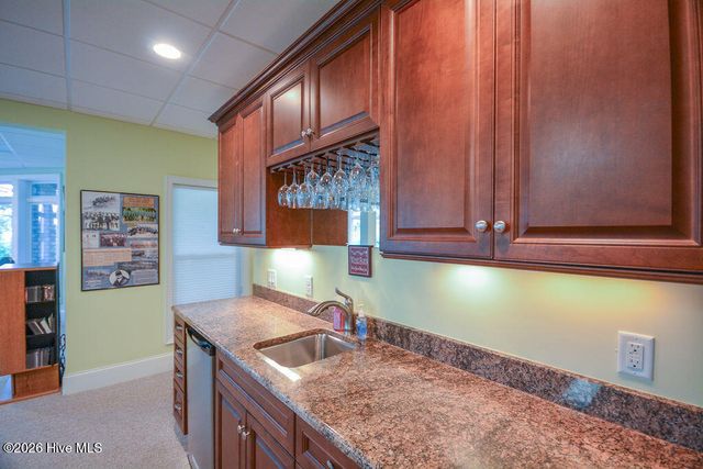 210 Beths Point, West End, NC 27376