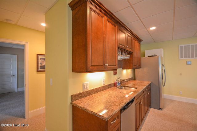 210 Beths Point, West End, NC 27376
