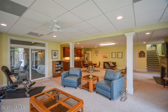 210 Beths Point, West End, NC 27376