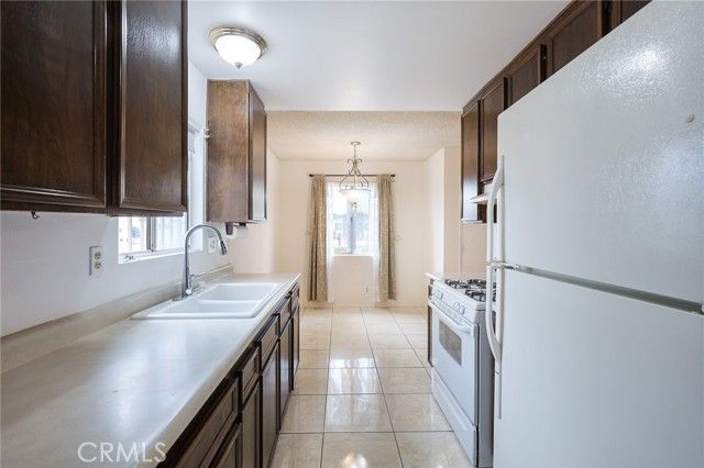 2131 Avenida Olivos, Hemet, CA 92545