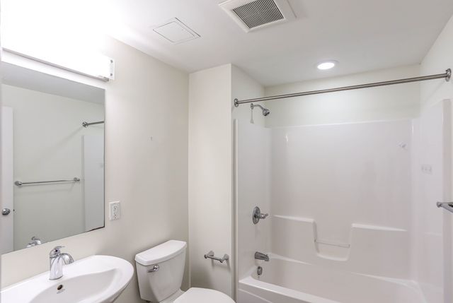 7 Cameron 408, Cambridge, MA 02140