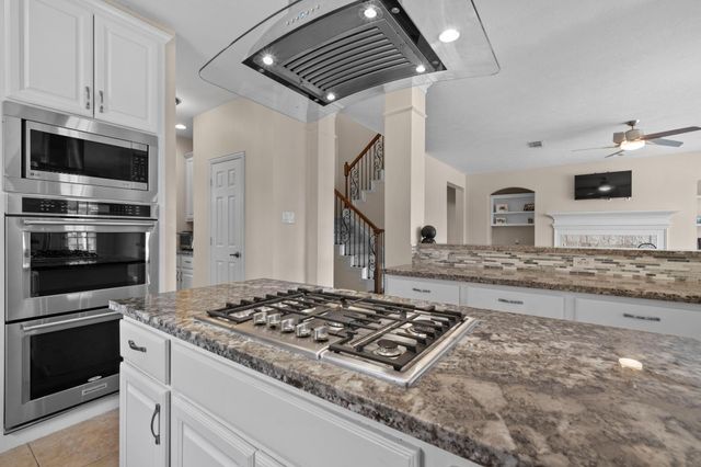16819 Swirling Cloud Court N, Cypress, TX 77433
