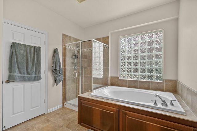 16819 Swirling Cloud Court N, Cypress, TX 77433