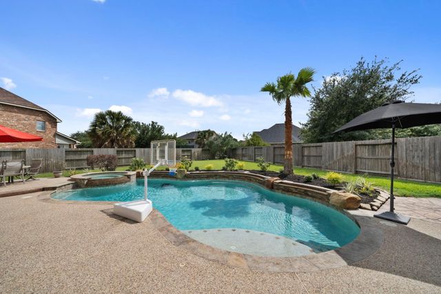 16819 Swirling Cloud Court N, Cypress, TX 77433
