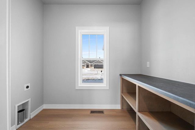 4450 NATURE, Howard, WI 54313