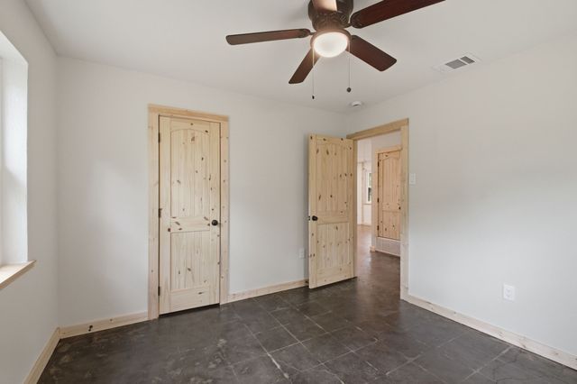 509 County Road 2271, Telephone, TX 75488