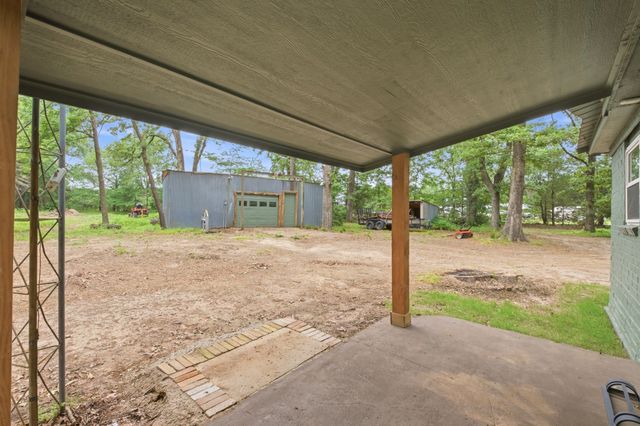 509 County Road 2271, Telephone, TX 75488