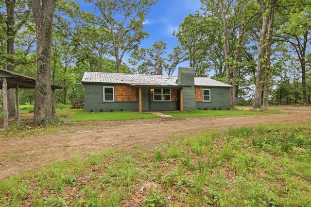 509 County Road 2271, Telephone, TX 75488
