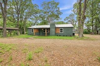 509 County Road 2271, Telephone, TX 75488