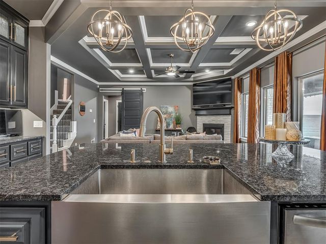 9125 NW 118th Street, Yukon, OK 73099