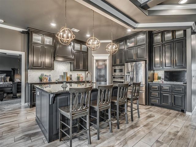 9125 NW 118th Street, Yukon, OK 73099