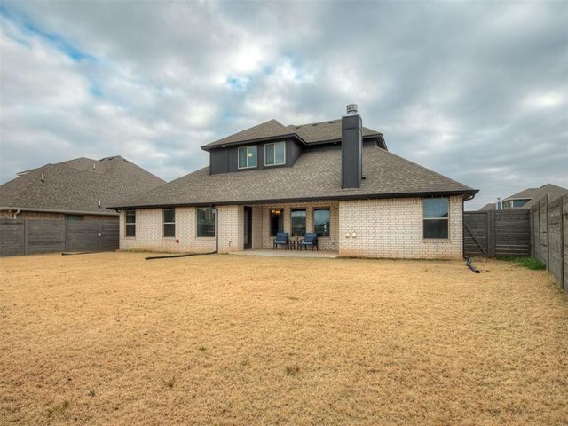9125 NW 118th Street, Yukon, OK 73099