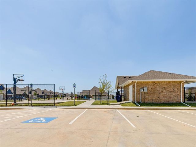 9125 NW 118th Street, Yukon, OK 73099