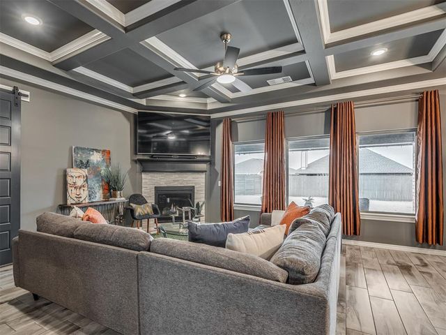 9125 NW 118th Street, Yukon, OK 73099