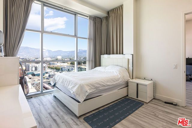 3223 W 6th Street 902, Los Angeles, CA 90020