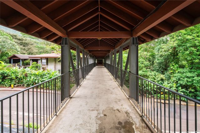 3737 Manoa Road, Honolulu, HI 96822