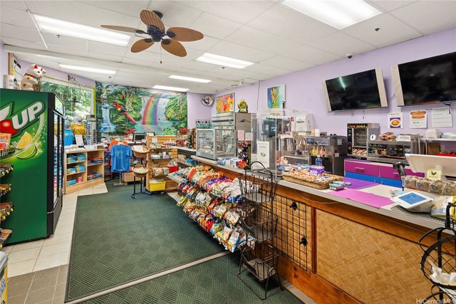 3737 Manoa Road, Honolulu, HI 96822