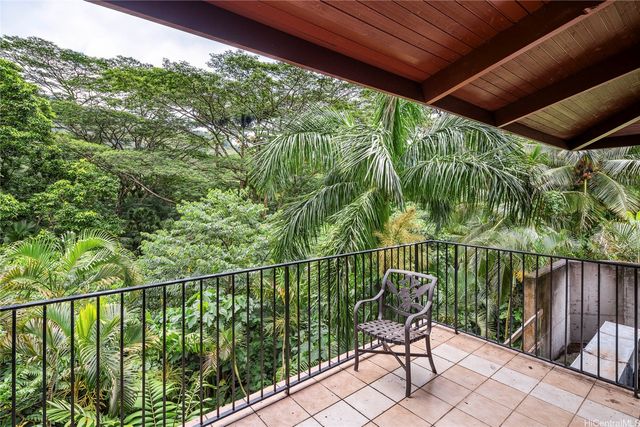 3737 Manoa Road, Honolulu, HI 96822