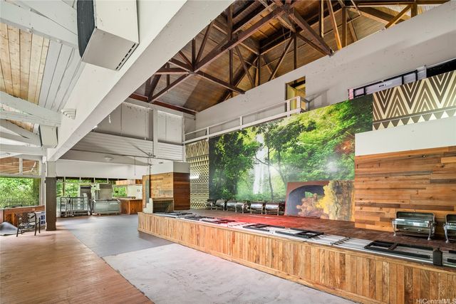 3737 Manoa Road, Honolulu, HI 96822