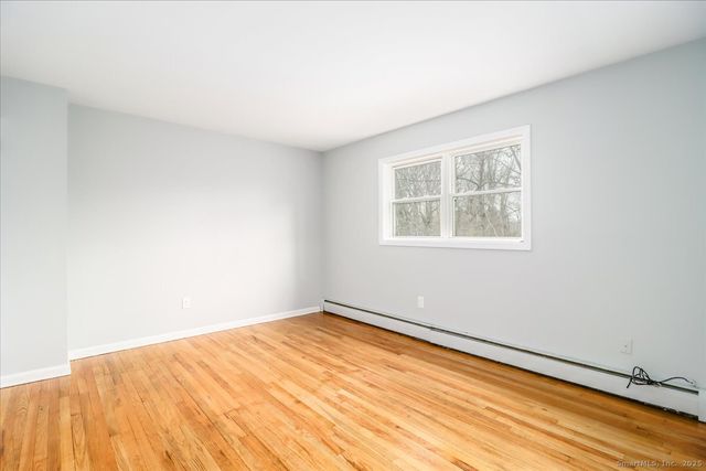 32 Pleasant Street, Bethel, CT 06801