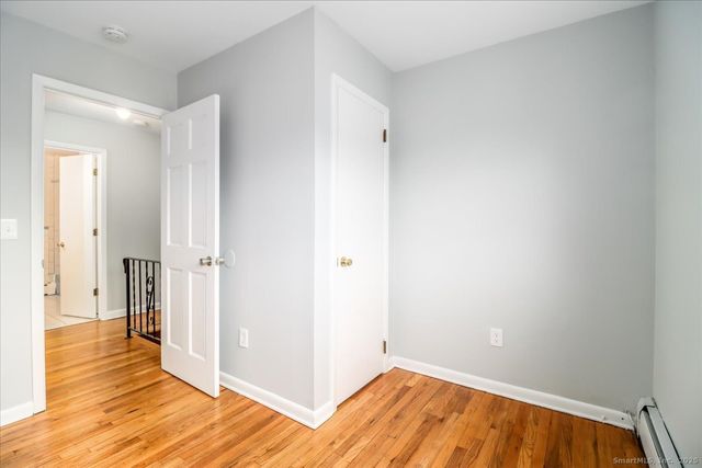 32 Pleasant Street, Bethel, CT 06801