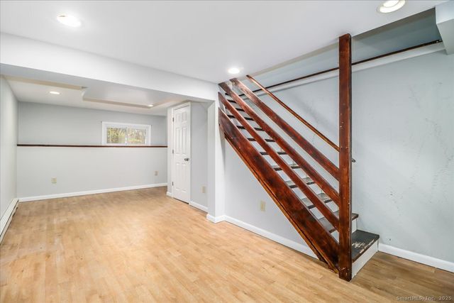 32 Pleasant Street, Bethel, CT 06801