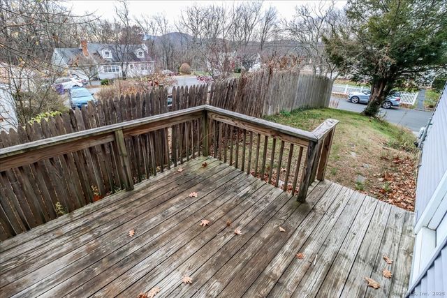 32 Pleasant Street, Bethel, CT 06801