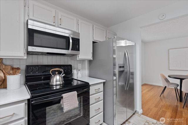 1340 NW Huckle Drive, Bremerton, WA 98311
