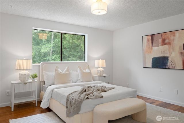 1340 NW Huckle Drive, Bremerton, WA 98311
