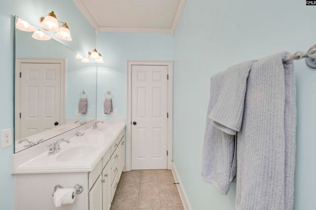 210 River Club Road, Lexington, SC 29072